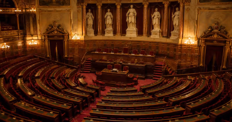 Loi casseurs-payeurs : APL et allocations familiales saisissables, examen au Sénat le 27 octobre