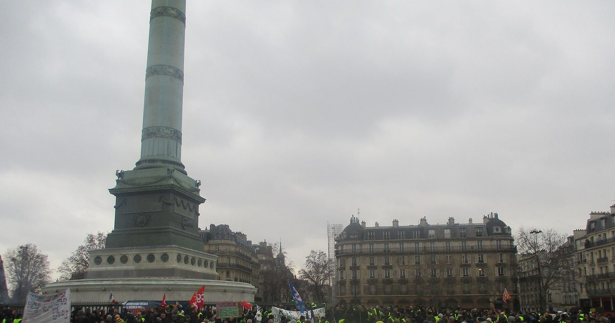 Illustration : Manifestations du 24 octobre : parcours, interdictions et lycéens à l'Élysée